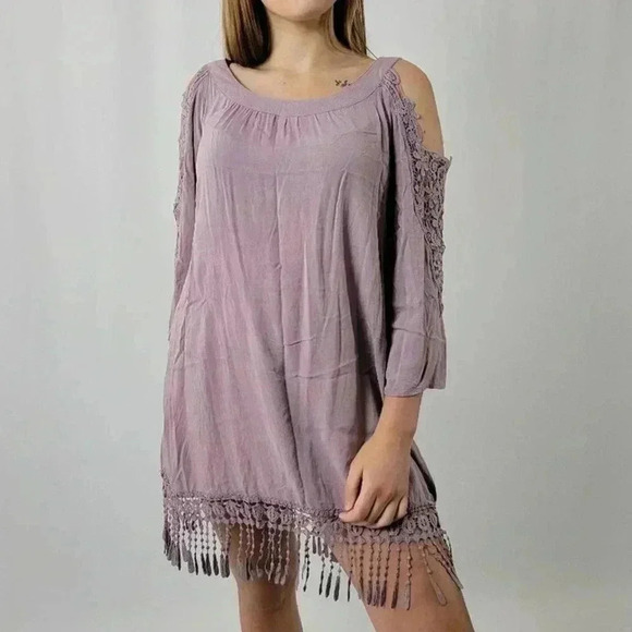 Venus Cold Shoulder Dress in Lavender - S - Picture 5 of 8